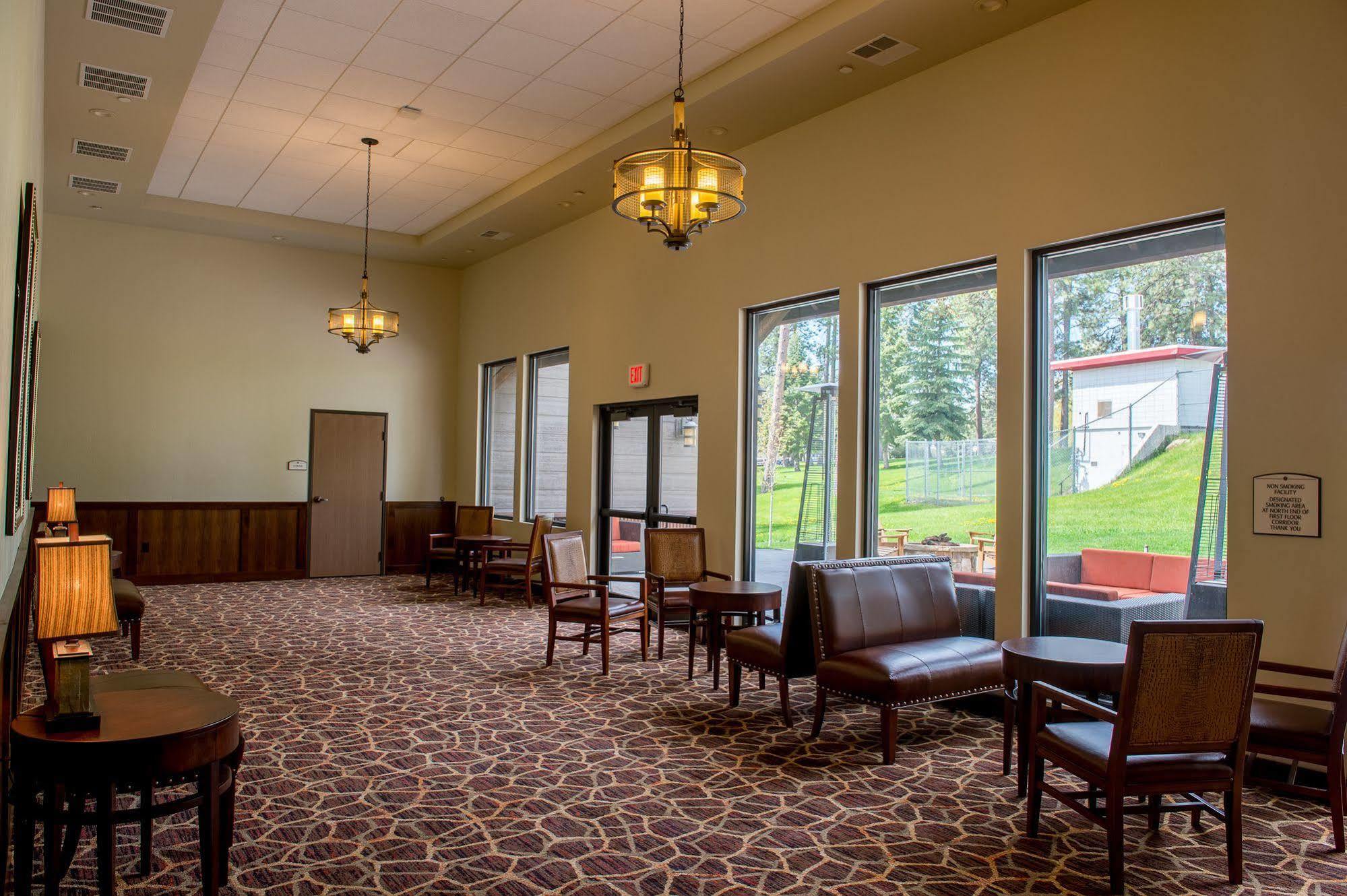 Cedar Creek Lodge & Conference Center كولومبيا فولز المظهر الخارجي الصورة