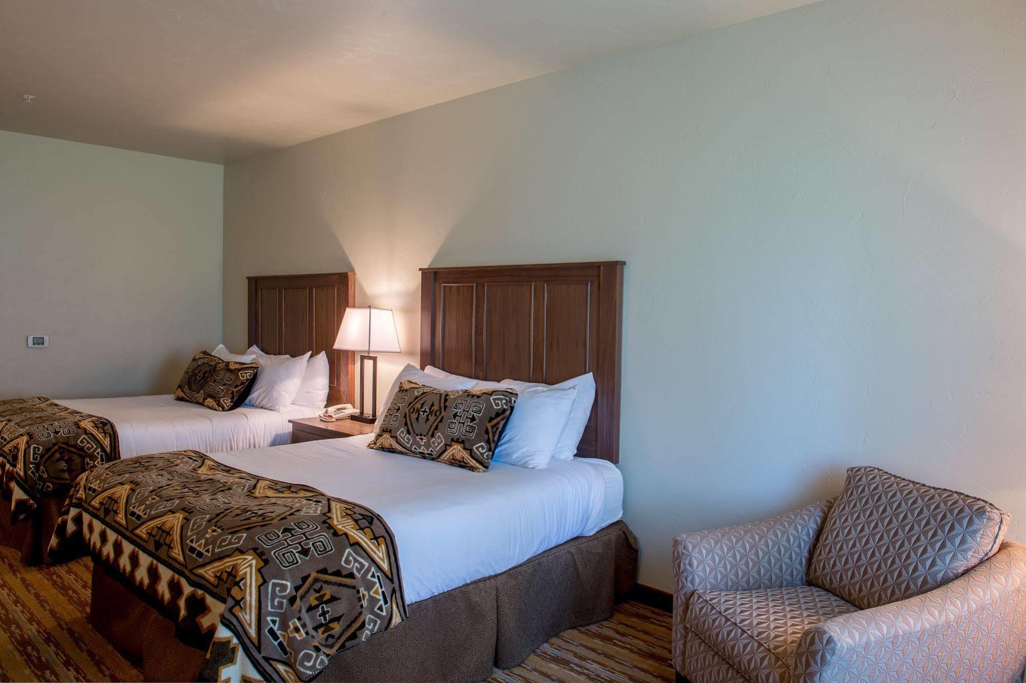 Cedar Creek Lodge & Conference Center كولومبيا فولز المظهر الخارجي الصورة
