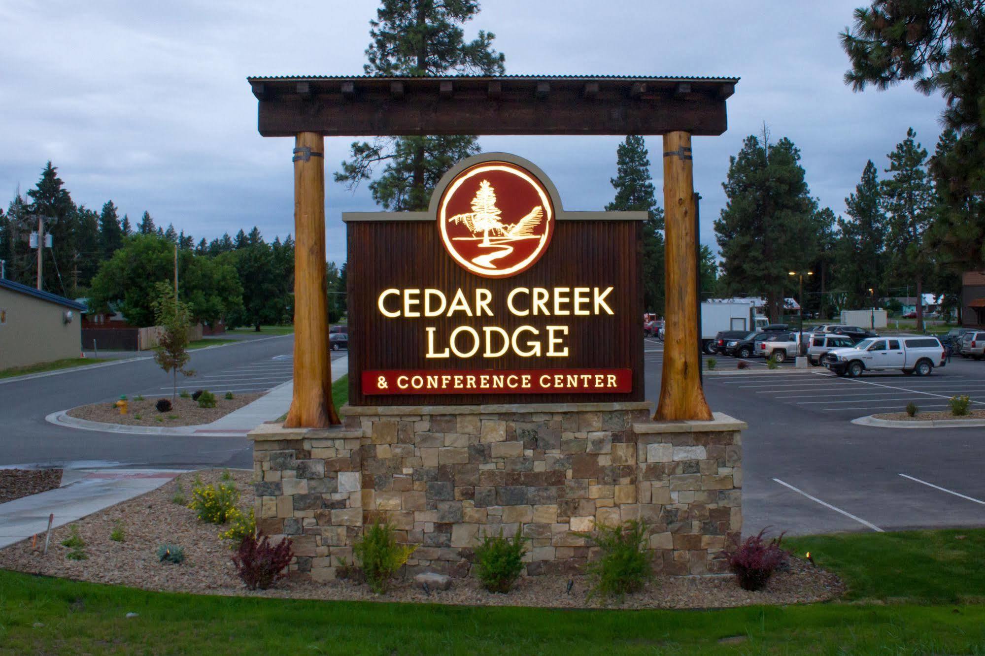 Cedar Creek Lodge & Conference Center كولومبيا فولز المظهر الخارجي الصورة